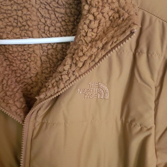 North Face Jacket - Picture 2 of 10